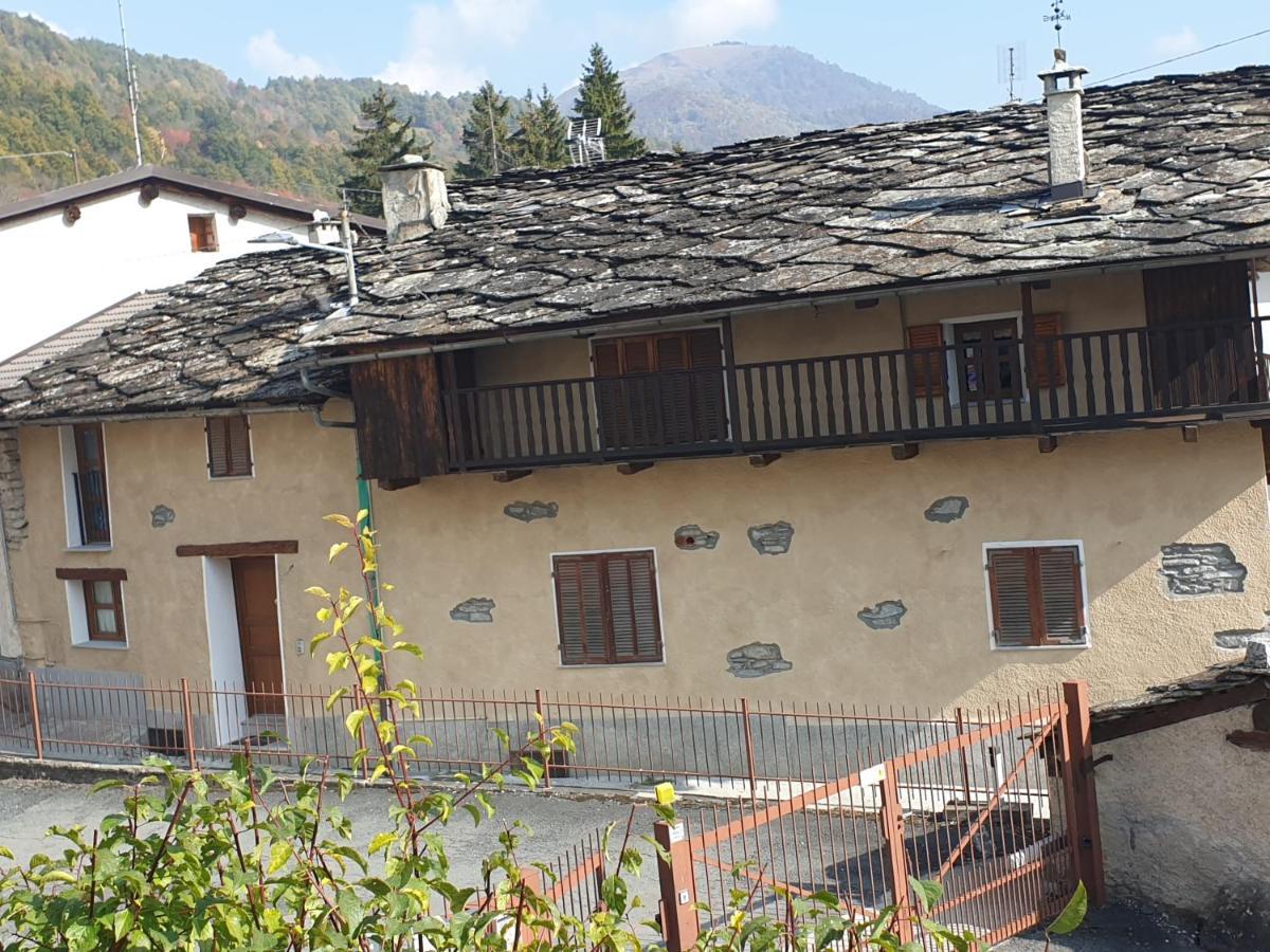 Antica Casa Occitana Bed & Breakfast Sampeire Exterior photo