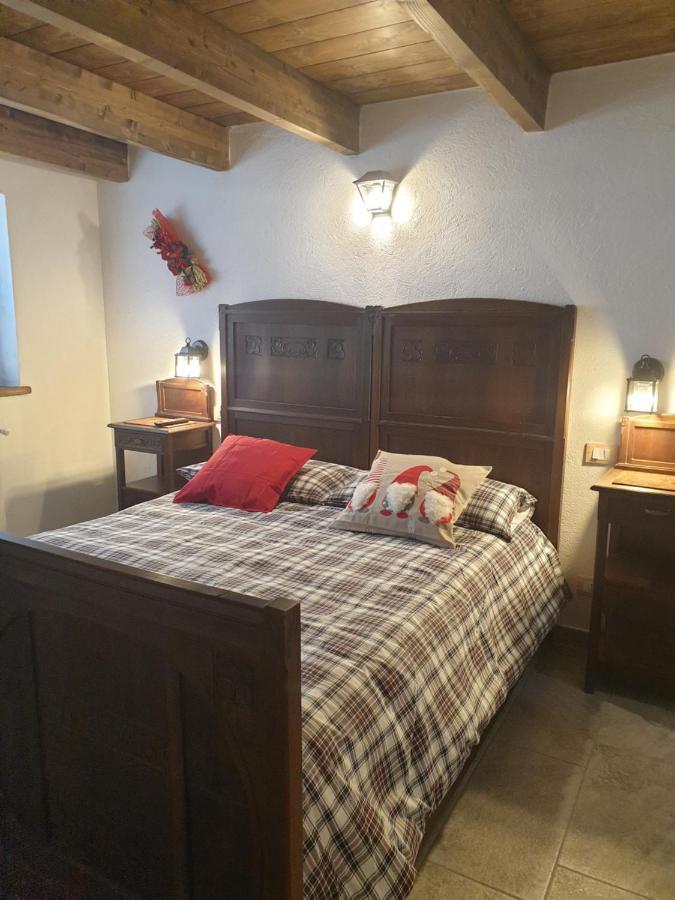 Antica Casa Occitana Bed & Breakfast Sampeire Exterior photo